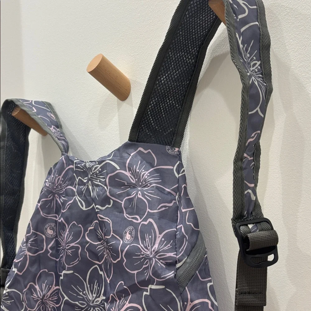 T&C Packable Backpack - Picture 6 of 8